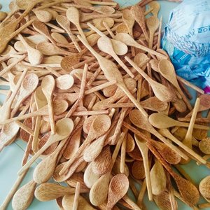 Velas perfumadas de diseño de lujo al por mayor directamente de fábrica en tazón de coco - Product Image 2