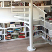 Usine Vente Moderne Style 3 D Conception Escalier tournant Fer Garde-Corps Escalier En Verre Escalier tournant