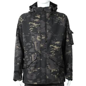 Conjunto de Ropa Táctica de Combate Impermeable y Cortavientos con Estampado de Camuflaje, Chaqueta con Puños Ajustables para Aventuras al Aire Libre, Caza en Clima Frío - Product Image 1