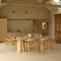 Ensemble de table à manger en teck de haute qualité, design moderne et écologique, avec 6 chaises, 1 table ovale pour usage hôtelier, couleur personnalisée