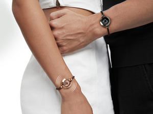 <span class=keywords><strong>Pulsera</strong></span> de Moda <span class=keywords><strong>TOTWOO</strong></span> Montaña y Mar, Pulseras Inteligentes con Emparejamiento Bluetooth de Larga Distancia, Joyería Elegante para Parejas - Product Image 4