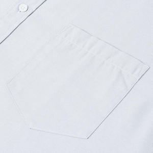 เสื้อเชิ้ตกระดุมสำหรับผู้ชายแขนสั้นทำจากผ้าระบายอากาศมีโลโก้แบรนด์และตัวเลือกสี - Product Image 6