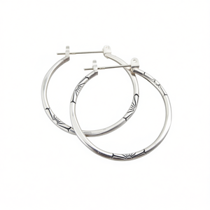 Orecchini in argento con motivo solare intagliato, orecchini etnici a forma di C, orecchini grandi stile click, gioielli retrò bohémien, adatti per donne. - Product Image 3