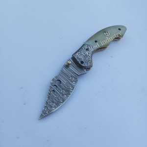 Couteau pliant de camping pour l'extérieur multifonctionnel 356 couches couteau de poche damas avec manche en os couteau - Product Image 3