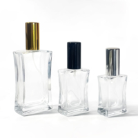 Flacon de parfum de luxe rechargeable en verre rectangulaire unique du fabricant, 30 ml, 50 ml, 100 ml, avec bouchon à vis