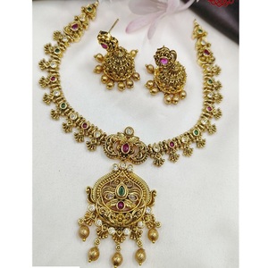 Parure de bijoux Kundan en laiton plaqué or royal de qualité supérieure avec boucles d'oreilles Meenakari pour mariage et soirée - Product Image 1