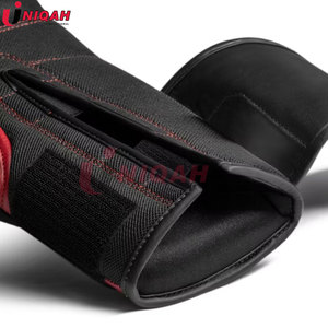 Gants de kickboxing MMA 8oz de haute qualité Logo personnalisé professionnel gants de poinçonnage en cuir synthétique pour la boxe d'arts martiaux - Product Image 4