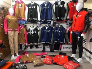 Chaquetas Varsity de Invierno Unisex Personalizadas, de Lana y Cuero, Gruesas, a Cuadros, Vintage, OEM, MOQ Bajo - Product Image 4