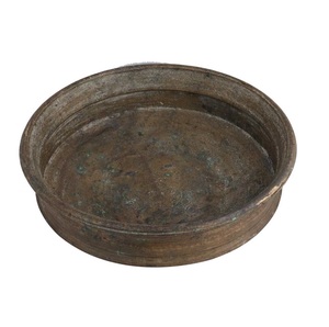 Handcrafted Antique Finish Brass Urli Bowl Table Accessories Multi-Use Brass Bowl Wedding Decor. - Product Image 1