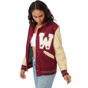 Oem nueva llegada moda casual suelta letra estampado chaqueta de béisbol mujeres abrigo corto Varsity chaquetas para mujeres personalizadas - Product Image 4