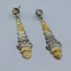 Offre Spéciale Antique fait à la main Vintage boucles d'oreilles boucle d'oreille en laiton matériel bijoux de mode pour les filles et les femmes - Product Image 1