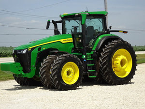 Tractor Agrícola Usado 8R 410 de Precio de Fábrica — 410HP - Product Image 2