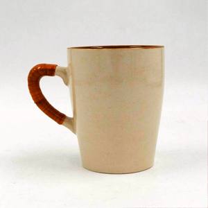 Taza de café con diseño de flores Juego de servidor de ensalada de madera y resina más vendidos y utensilios Artículos hechos a mano - Product Image 1