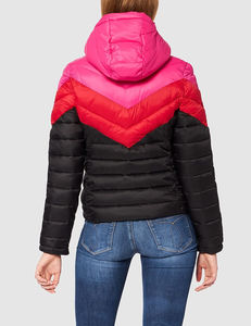 Dernier design Veste d'hiver pour femme en duvet avec fermeture éclair Tissu en toile Logo frontal personnalisable Respirant Service OEM Vente en gros - Product Image 2