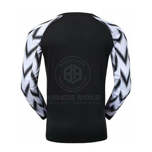 Uniforme de Portero de Diseño con Servicio OEM, Precio al por Mayor, Uniforme de Portero Masculino de Moda 100% Poliéster - Product Image 4