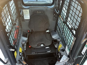 Minicargador 2023 T770 Maquinaria de construcción y construcción Buen precio de venta con componente central del motor ¡Compre ahora! - Product Image 2