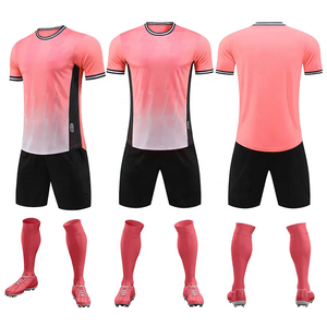 Uniforme de Fútbol Personalizado con Estampado por Transferencia de Calor para Hombre, Cuello Alto, Manga Corta, Absorbe la Humedad, Protección UV, Elástico en Cuatro Direcciones - Product Image 4