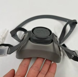 3M 6200 Reusable Half-<b>Face</b> Respirator Mask Bayonet Connection TPE Material Lightweight Comfortable Twin Filters Gases Vapors - Product Image 4