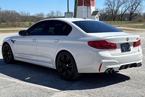 BMW M5 d'occasion 2018, conduite à gauche/droite - Product Image 3