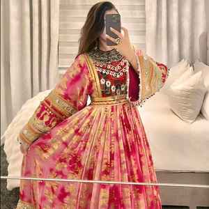 Robe de mariée afghane Kuchi Vêtements Robe de mariage Kuchi multicolore Robe traditionnelle tribale bohème Banjara - Product Image 5