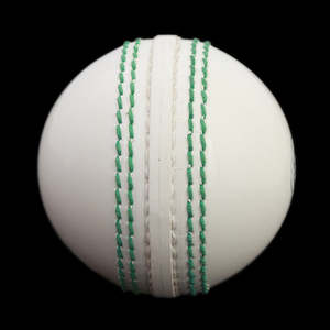 Balle de cricket en caoutchouc Karachi Kings - Blanche - Product Image 3