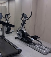 Elliptique de qualité commerciale BN avec pédalier ergonomique et faible contrainte articulaire pour salle de sport et studio – Vente en gros