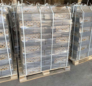 Briquettes de sciure de bois compressées Pini-Kay, briquettes de bois Pini Kay à humidité contrôlée pour chauffage, briquettes de bois de chêne Pini Kay à vendre - Product Image 2