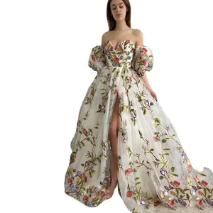 오뜨 꾸뛰르 봄과 여름 유럽과 미국의 새로운 여성 드레스 원 숄더 바스트 오픈 포크 자수 템페