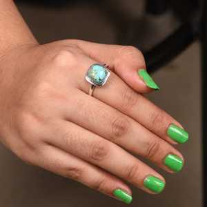 Bague carrée en argent sterling avec cabochon en turquoise Kingman, faite à la main, bijoux de luxe bohème et sud-ouest, cadeau unique pour elle - Product Image 1