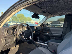 Toyota Tacoma SR5 V6 Usada de 2022 - Product Image 2