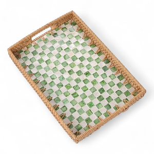 Plateau de service en rotin et nacre, conçu pour une utilisation pratique dans les cuisines et les salles à manger - Product Image 1