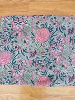 Tissu en Coton Pur Premium Imprimé à la Main avec Motifs Floraux Roses Vibrants, Écologique et Séchage Rapide, Idéal pour Chemises de Garçons et Utilisation en Auvent