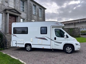 2010 luxe Elddis 140 Boxer aluminium camping-car camping-car pour véhicules de Camping haut de gamme et voitures capacité 4-6 personnes - Product Image 6