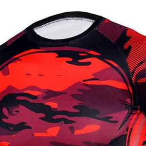 Vente chaude Rash Guard pour hommes de haute qualité, design personnalisé imprimé par sublimation, meilleur vêtement de sport, nouveau design pour adultes - Product Image 2