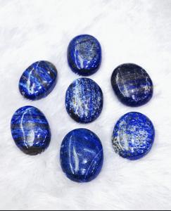 Pierre de paume en lapis-lazuli - Cristal naturel pour soulager l'anxiété, la méditation et la guérison des chakras - Améliore la clarté, la sagesse - Product Image 4