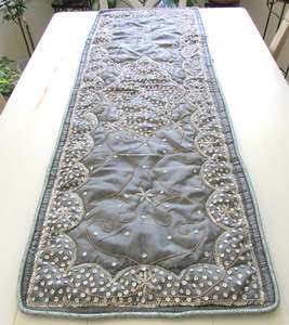 Mantel Individual con cuentas, cargador redondo hecho a mano para comedor de lujo y decoración de vacaciones, pieza única hecha a mano con cuentas, mantel, inauguración de la casa - Product Image 4