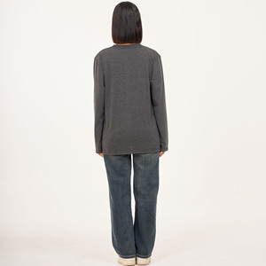 คอลเลคชั่น2024เสื้อยืดแขนยาวสำหรับผู้หญิงเสื้อยืด100% โพลีเอสเตอร์ลำลองสีเทาผลิตในประเทศไทย - Product Image 5