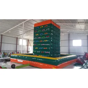 Torre de Escalada Inflable Grande para Exteriores - Product Image 1