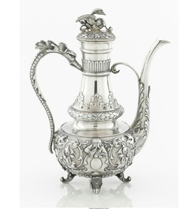 Théière de service en laiton massif de bonne qualité de taille moyenne forme personnalisée en laiton théière à café et à eau pour cuisine et table - Product Image 2