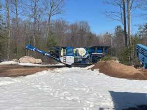 Trituradora de Mandíbulas Omega J1065T con Motor Paso a Paso, Capacidad Máxima de 350 t/h, Larga Vida Útil para Construcción y Minería - Product Image 2