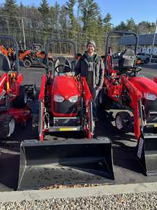 รถตักขนาดเล็ก Massey Ferguson GC1725M - เครื่องยนต์ดีเซลประสิทธิภาพสูง 25 แรงม้า พร้อมลูกปืนและชุดเกียร์ - Product Image 2