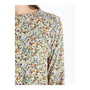 T-shirt da donna a girocollo con motivi a manica lunga