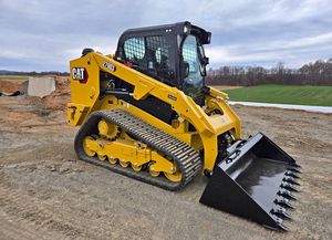 Cargadora Compacta CATERPILLAR 279D3 con Cabina EROPS, Calefacción y Aire Acondicionado, Pantalla Avanzada con Cámara, Sistema Hidráulico Auxiliar de Alto Flujo - Product Image 4