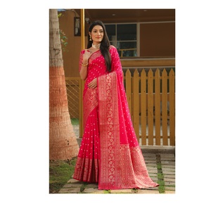 Vêtements indiens et pakistanais faits à la main Bandhej Kanjivaram Saree en soie brodé Saree à prix abordable - Product Image 1