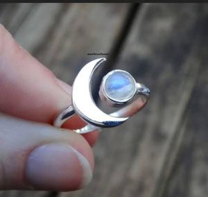 Bague minimaliste en argent sterling 925 avec améthyste vintage lisse sertie en forme de goutte d'eau, taille 8 mm, certifiée IGI - Product Image 6