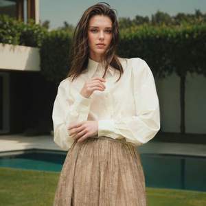 Blouse évasée élégante pour femmes en coton de haute qualité tricoté Style de mode simple Made in Vietnam Collection d'automne Vêtements décontractés - Product Image 1