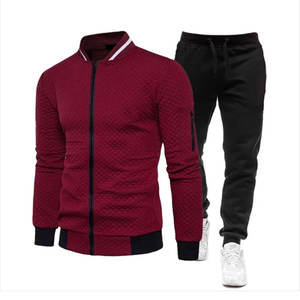 Conjunto Deportivo de Invierno para Hombre, Corte Ajustado, Secado Rápido, Logotipo Personalizado, Diseño de Alta Gama, 100% Algodón, Transpirable, Ecológico, Elástico en Cuatro Direcciones - Product Image 5