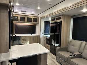 รัช 2026 คีย์สโตน โคเลแมน เลกาซี 2400 อาร์-อี-เอ็กซ์ - Product Image 6