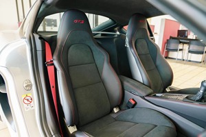 Porsche 718 Cayman GTS 4.0 AWD 2024, Turbo, Volant à Gauche, Cuir de Luxe, Automatique, Faible Kilométrage, Essence/Pétrole, État Neuf - Product Image 6
