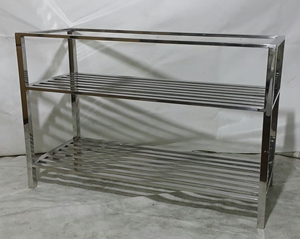 Tables console multicouches en acier inoxydable utilisées Vanités et comme décoration intérieure et produit utilitaire disponibles en plusieurs finitions et tailles - Product Image 6